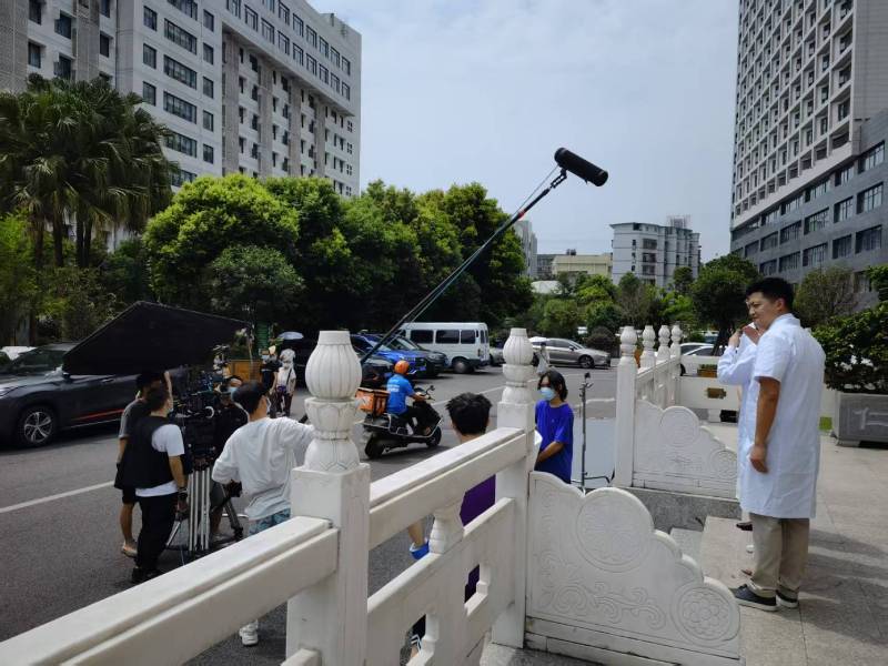 桐城市广告片拍摄公司低成本实现高规格制作的诀窍